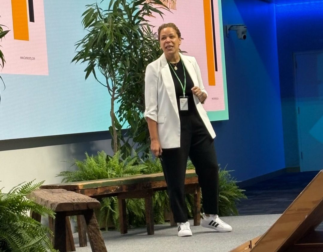 Elaine Montilla speaking at DECON 2026 at Meta